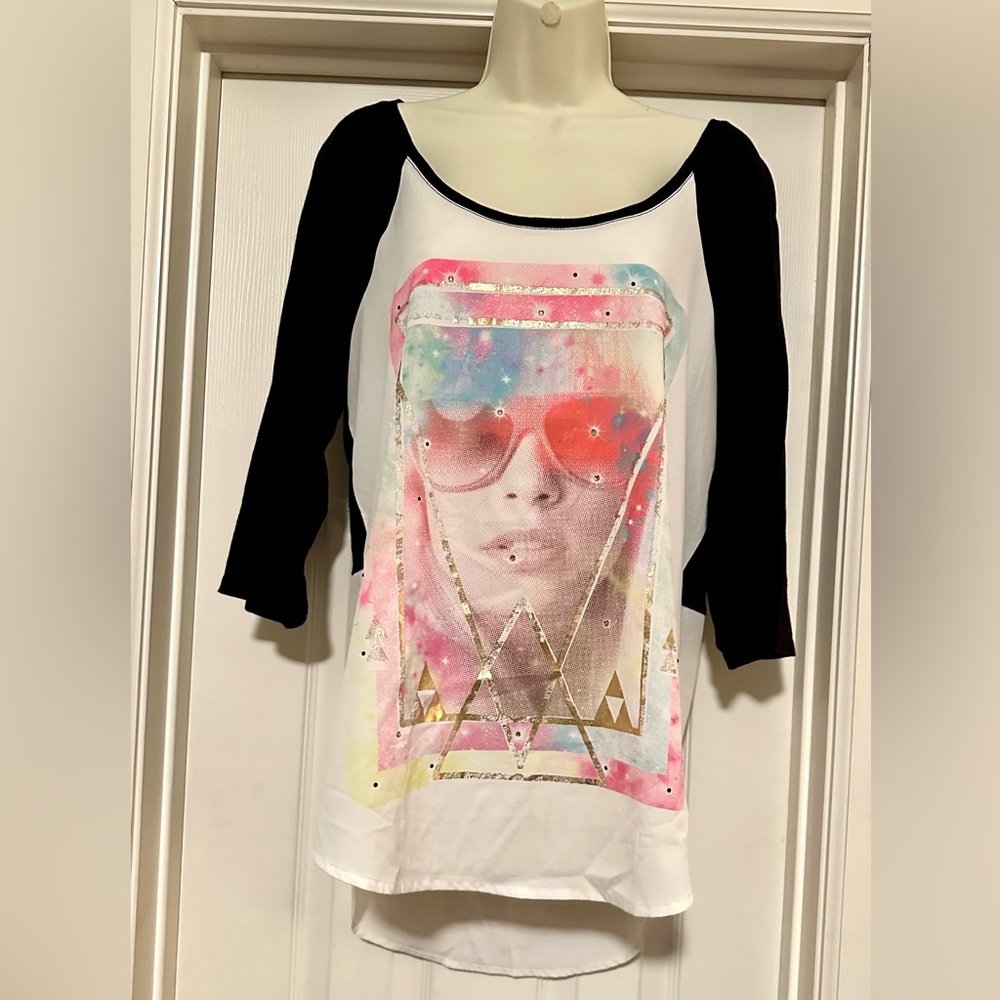 Rock & Republic Taylor Swift or Lady Gaga image likeness tunic blouse.